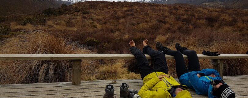 מעיל גשם ובגדים להחלפה