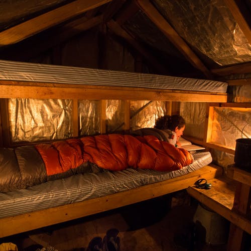 אוהל שק שינה ניו זילנד טרק