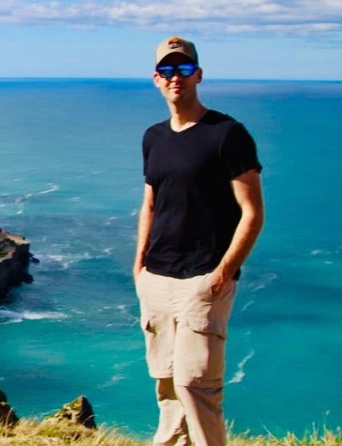 סהר מצוות Rotem NZ מלווה לקוחות בזמן אמת בטיול בניו זילנד